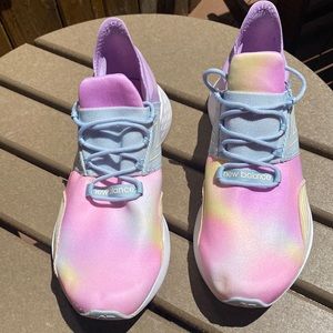 New Balance tie dye tennis shoes